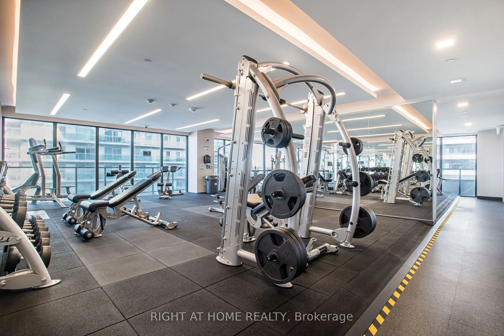 30 Shore Breeze Drive, #4810