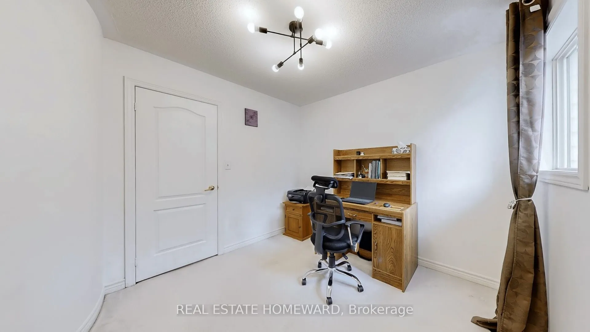 23 Pathmaster Road