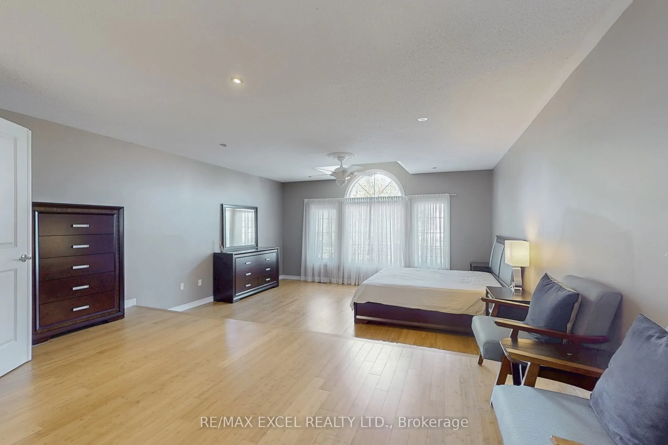 5368 Vail Court