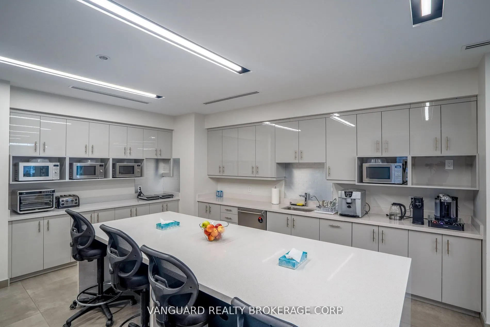 14 Abacus Road, #Main