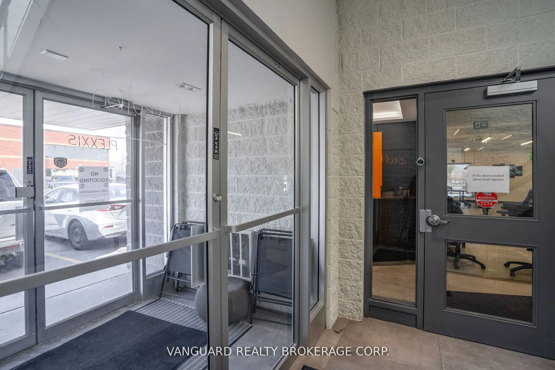 14 Abacus Road, #Main