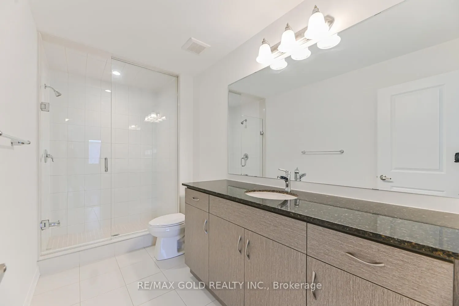 84 Keppel Circle