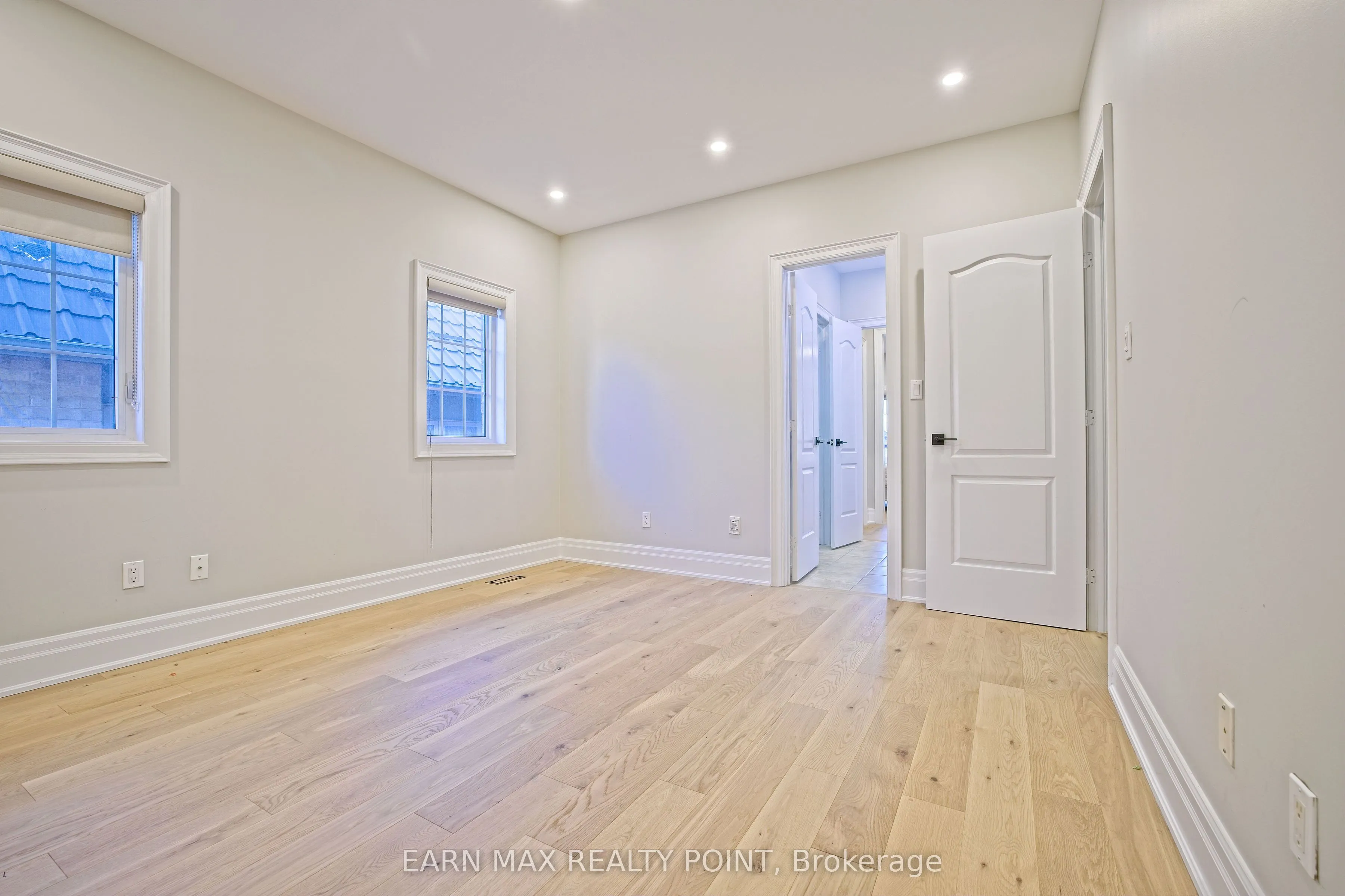 9 Lauderhill Road