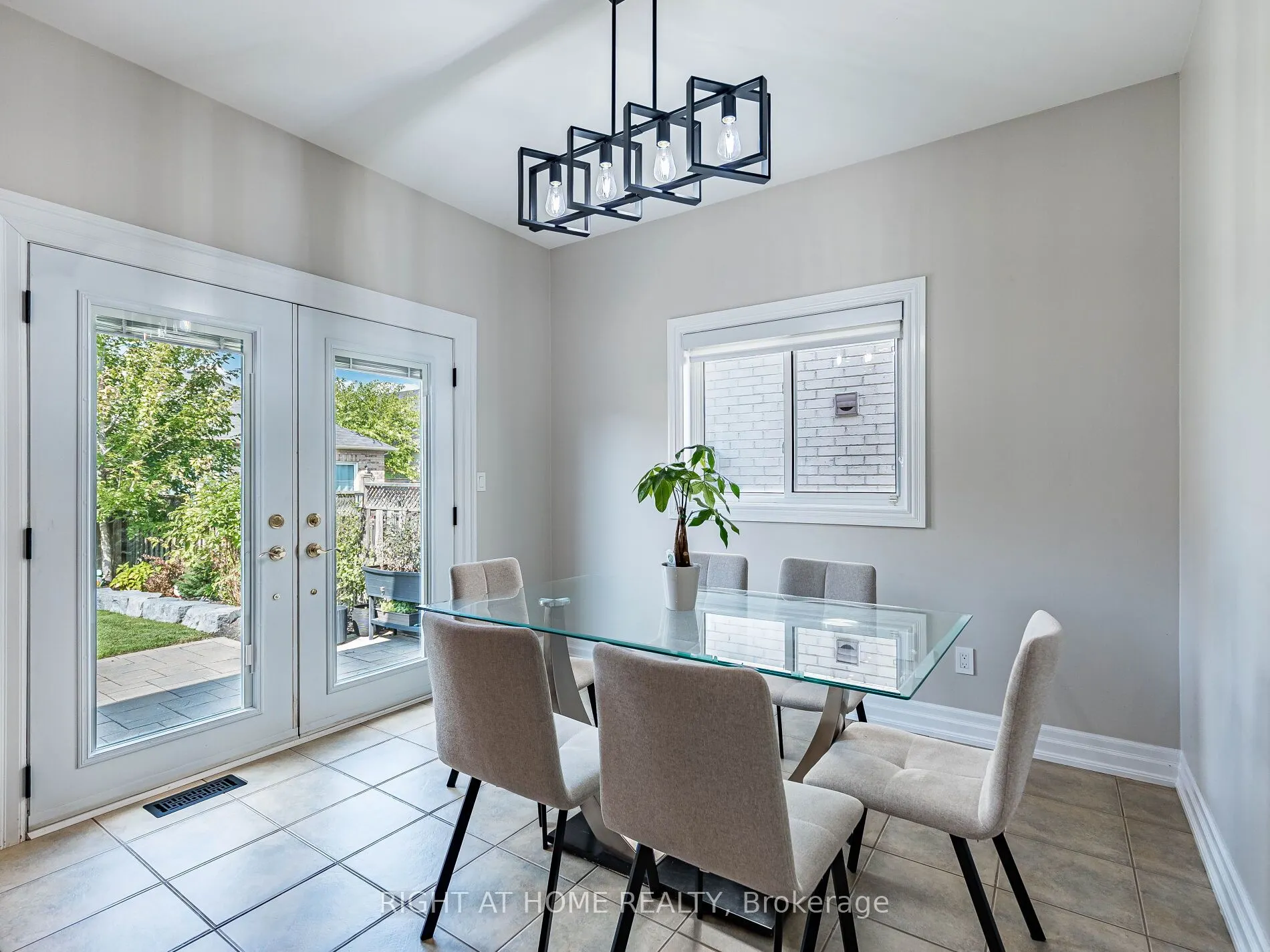 6 Berrycreek Drive