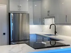 15 Elizabeth Street, #503