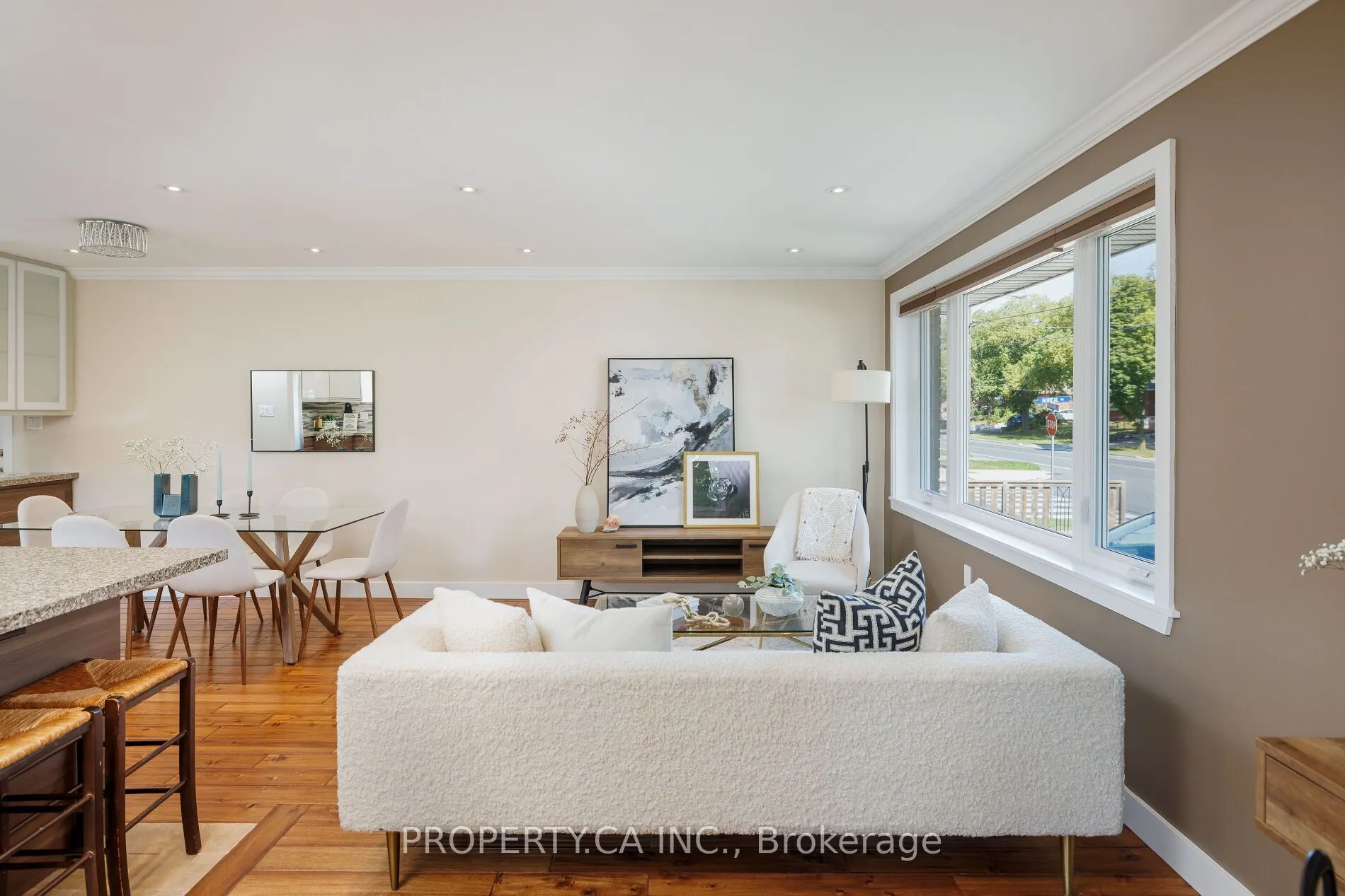 316 Renforth Drive