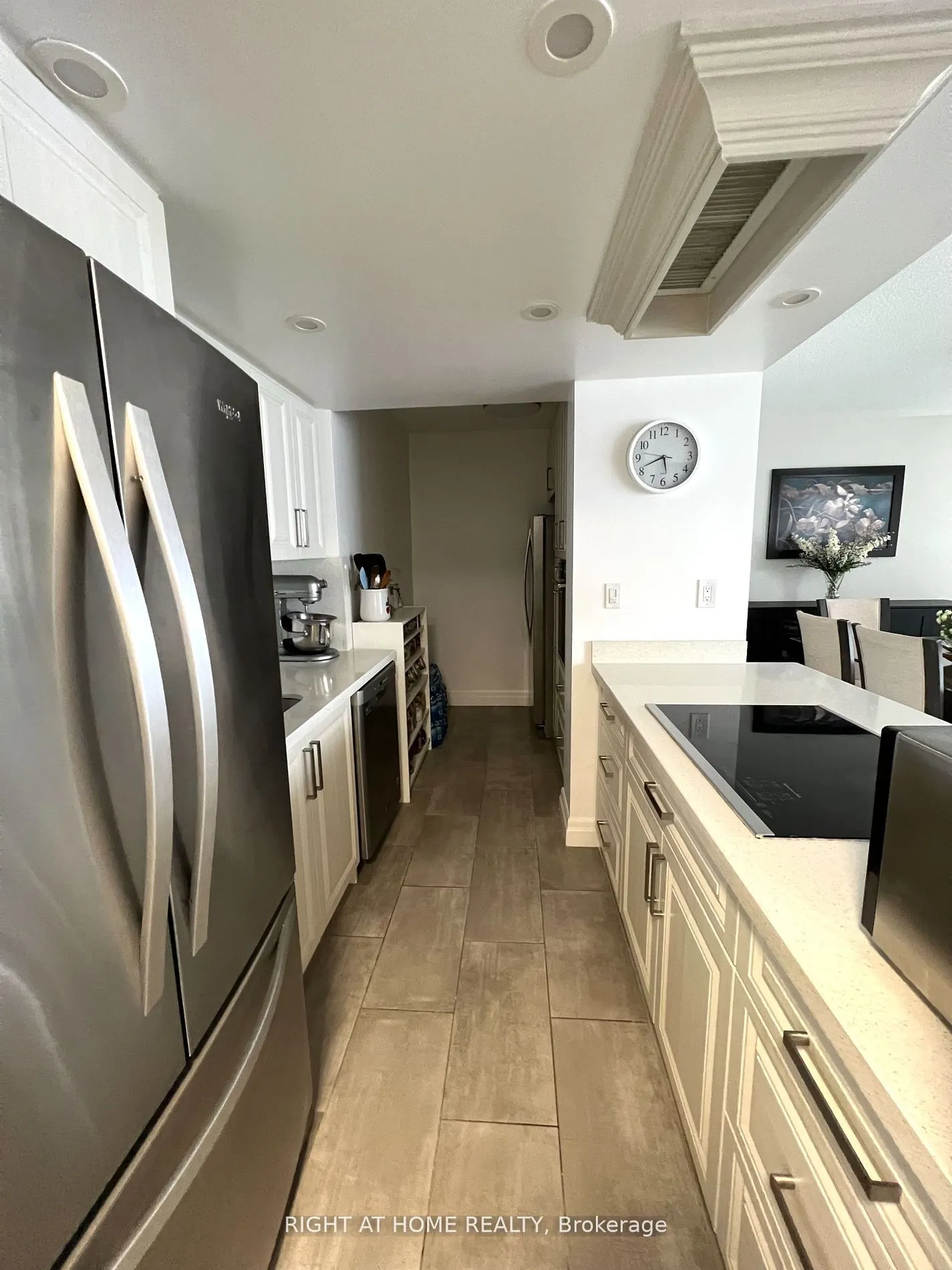 1333 Bloor Street, #1018