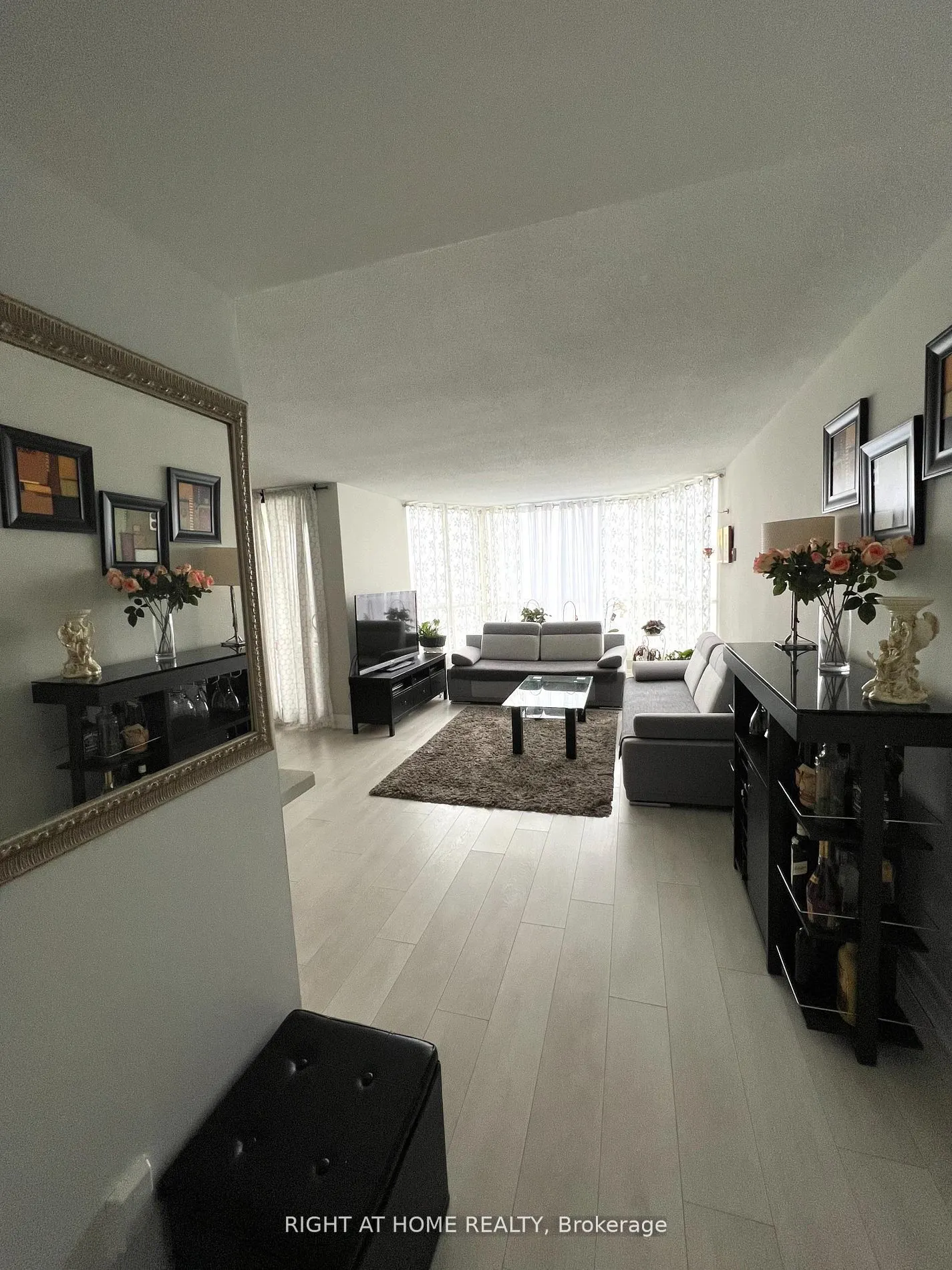 1333 Bloor Street, #1018