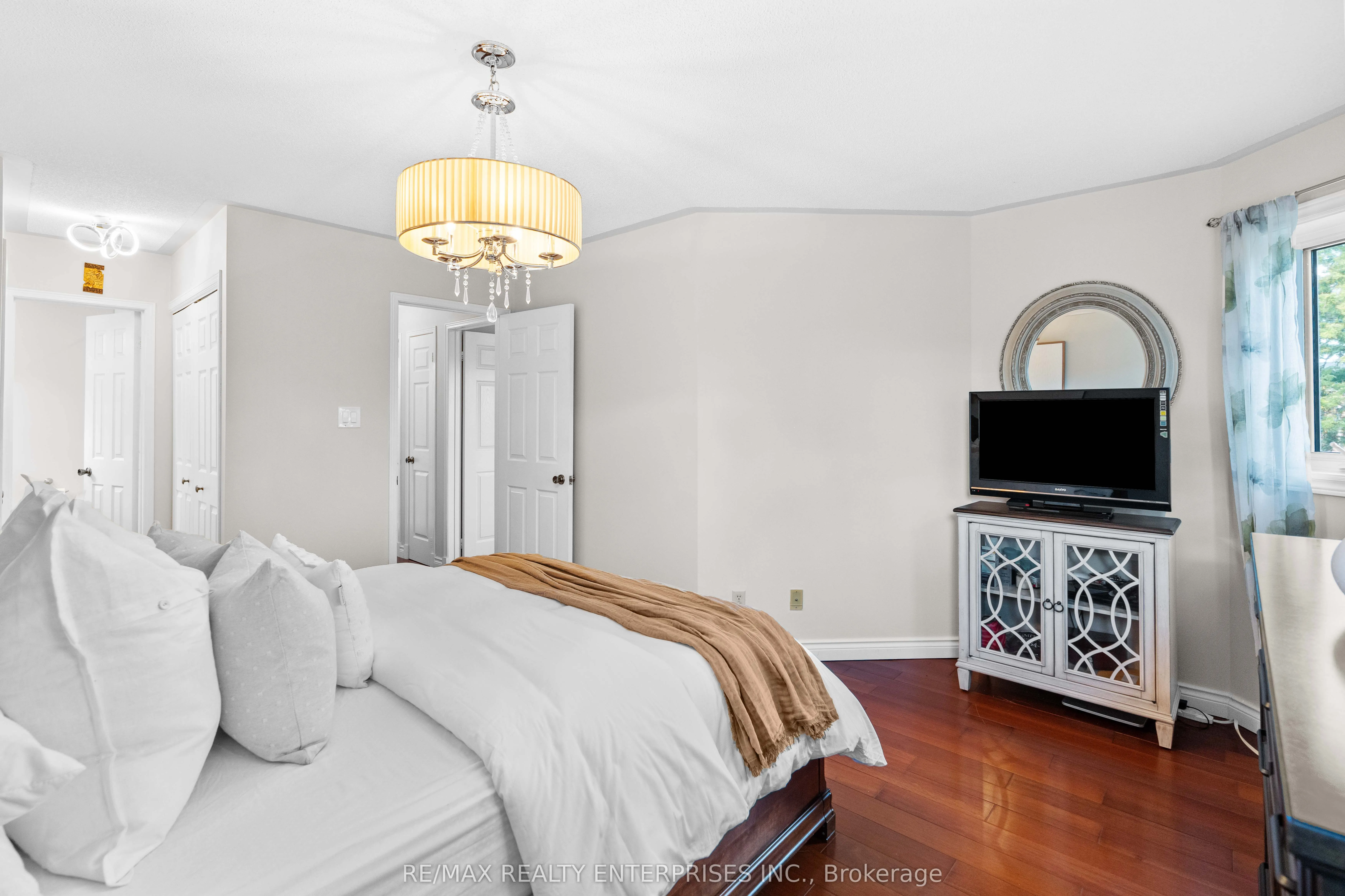 129 Valonia Drive