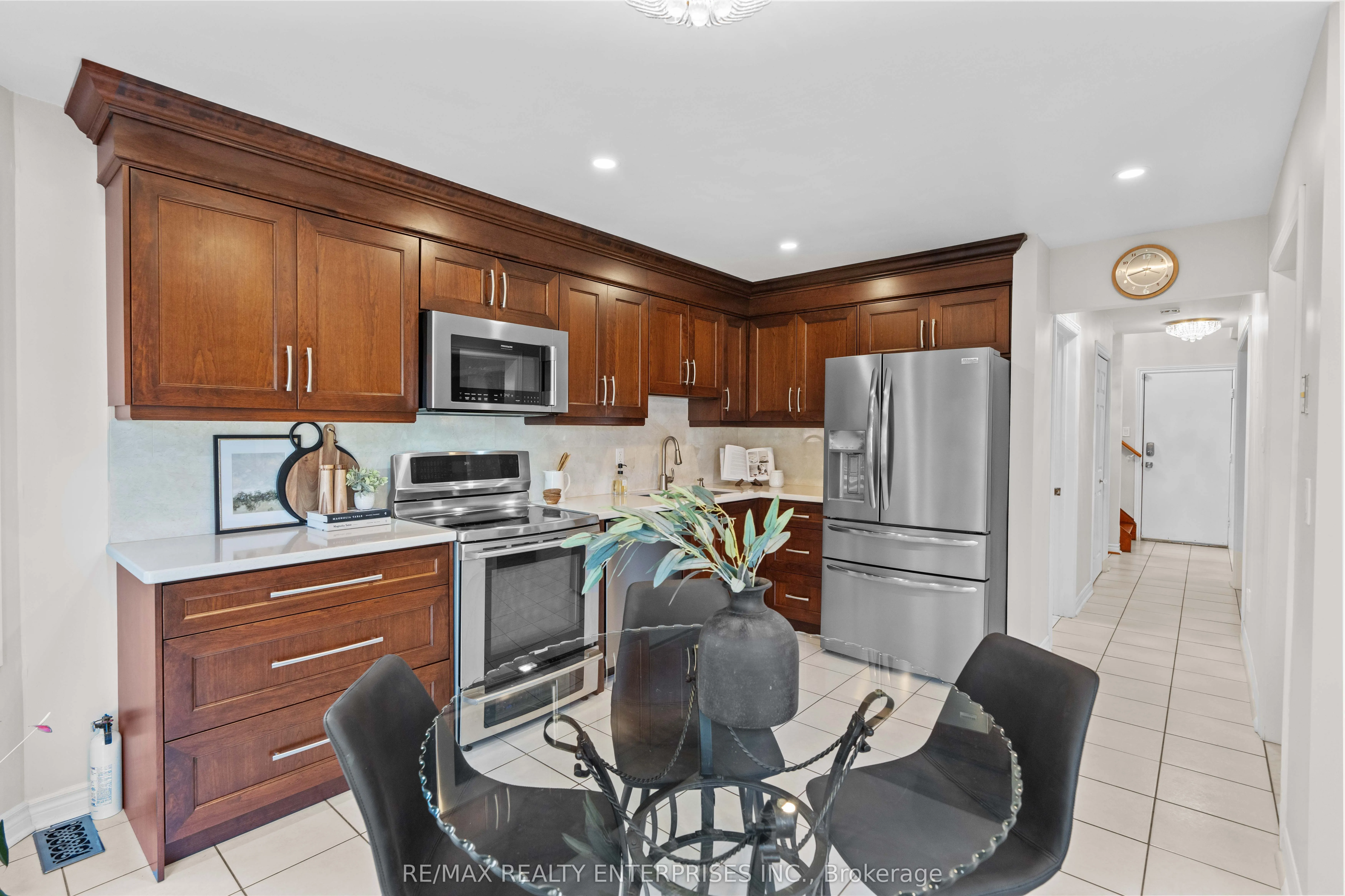 129 Valonia Drive