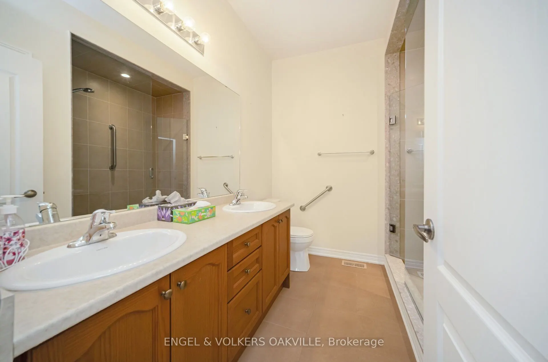27 Jazzberry Road, #43