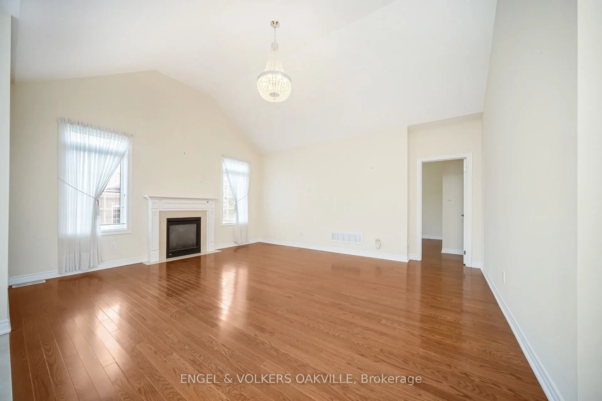 27 Jazzberry Road, #43