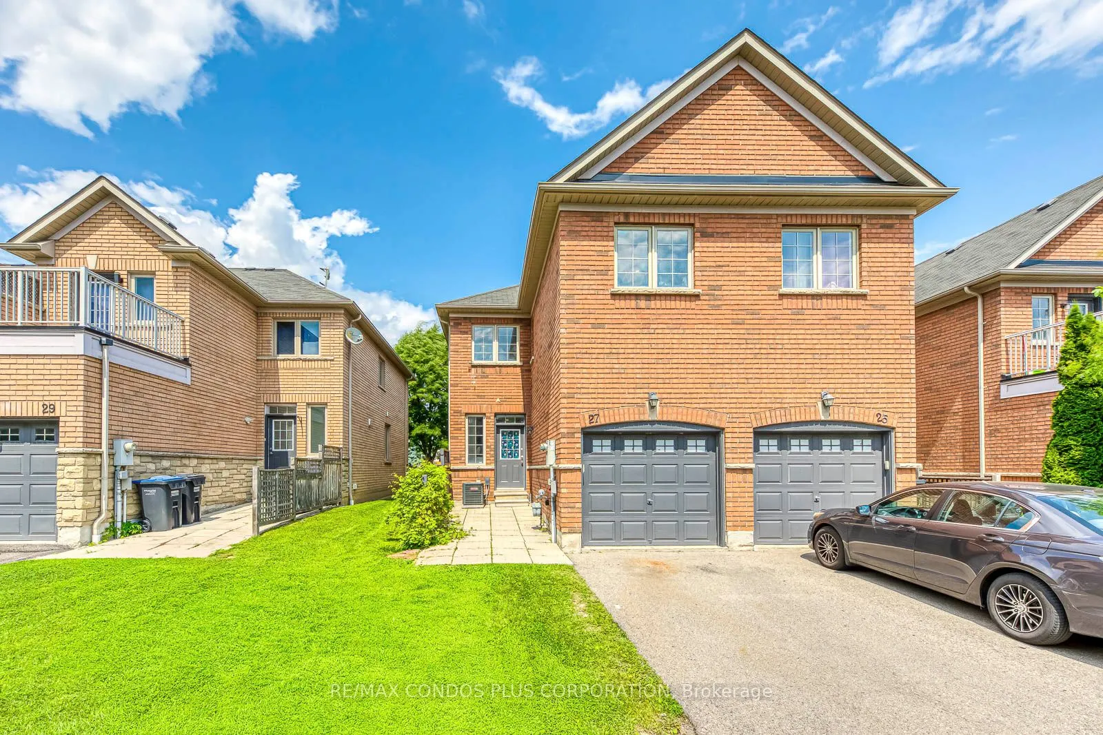 1015 Galesway Boulevard, #27