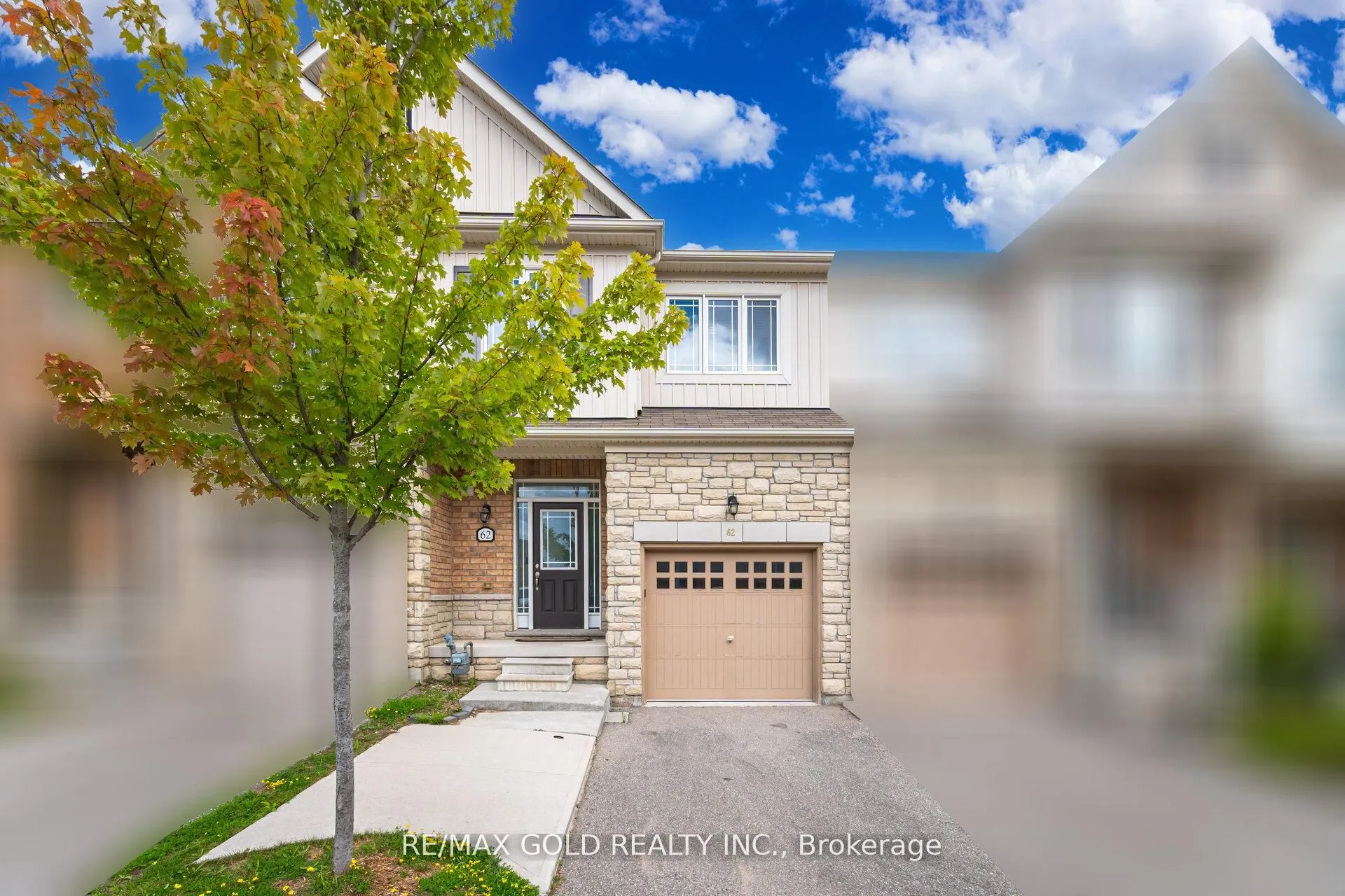 62 Valley Lane
