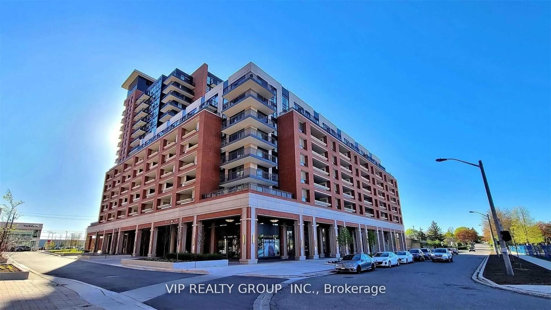 3091 Dufferin Street, #805
