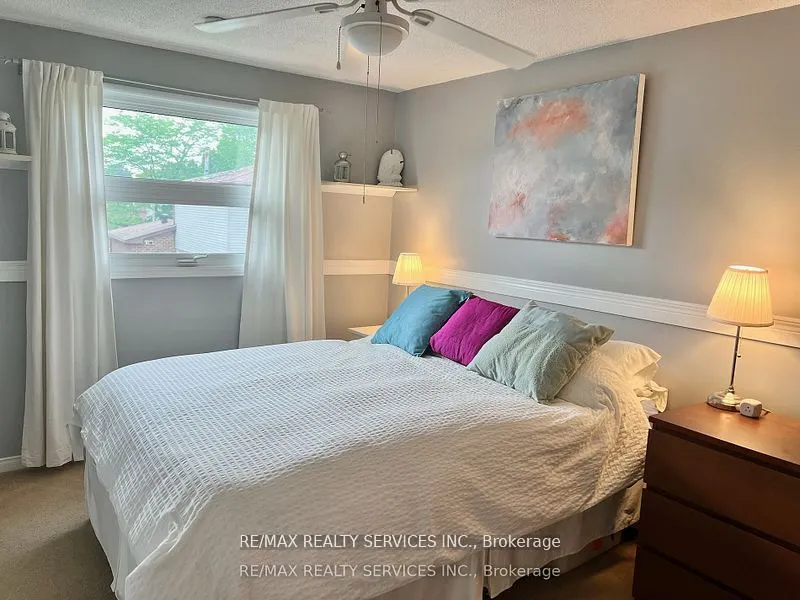3 Oleander Crescent