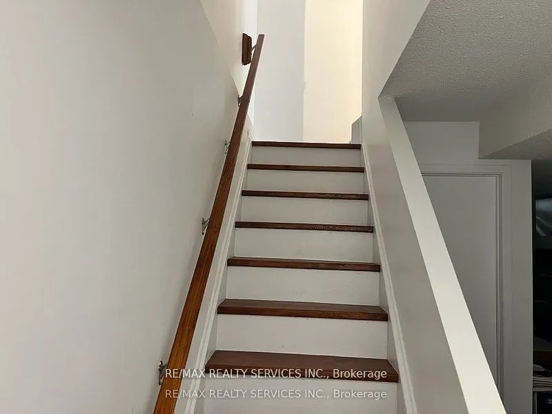 3 Oleander Crescent