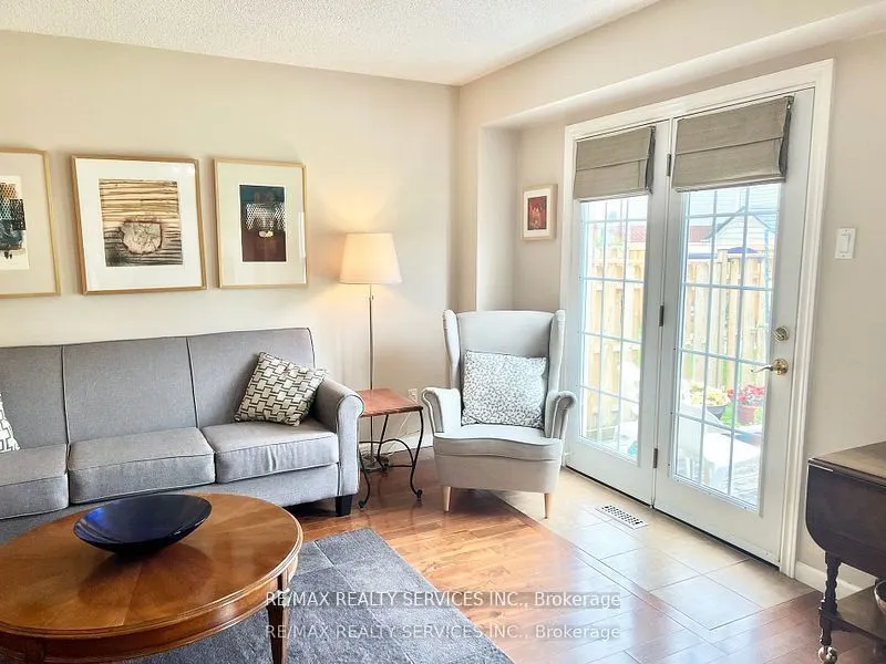 3 Oleander Crescent