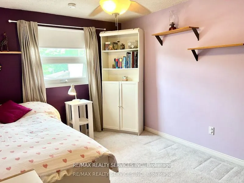 3 Oleander Crescent