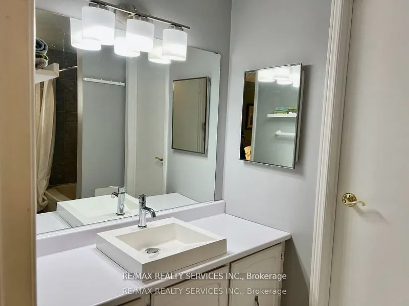 3 Oleander Crescent