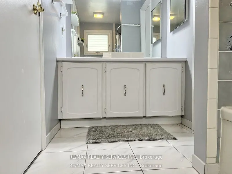 3 Oleander Crescent