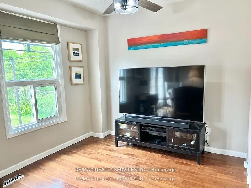 3 Oleander Crescent