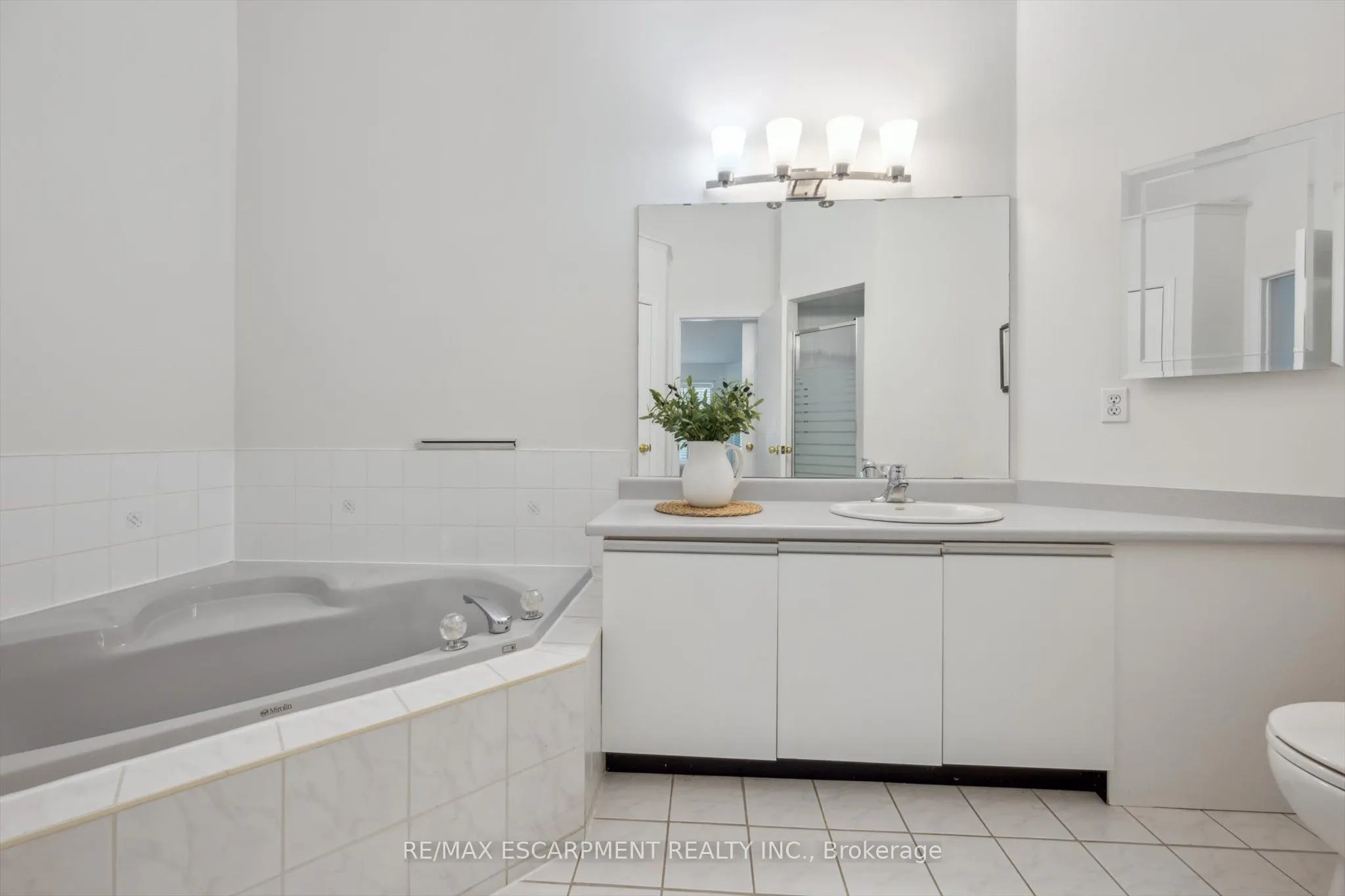 1240 Westview Terrace, #58