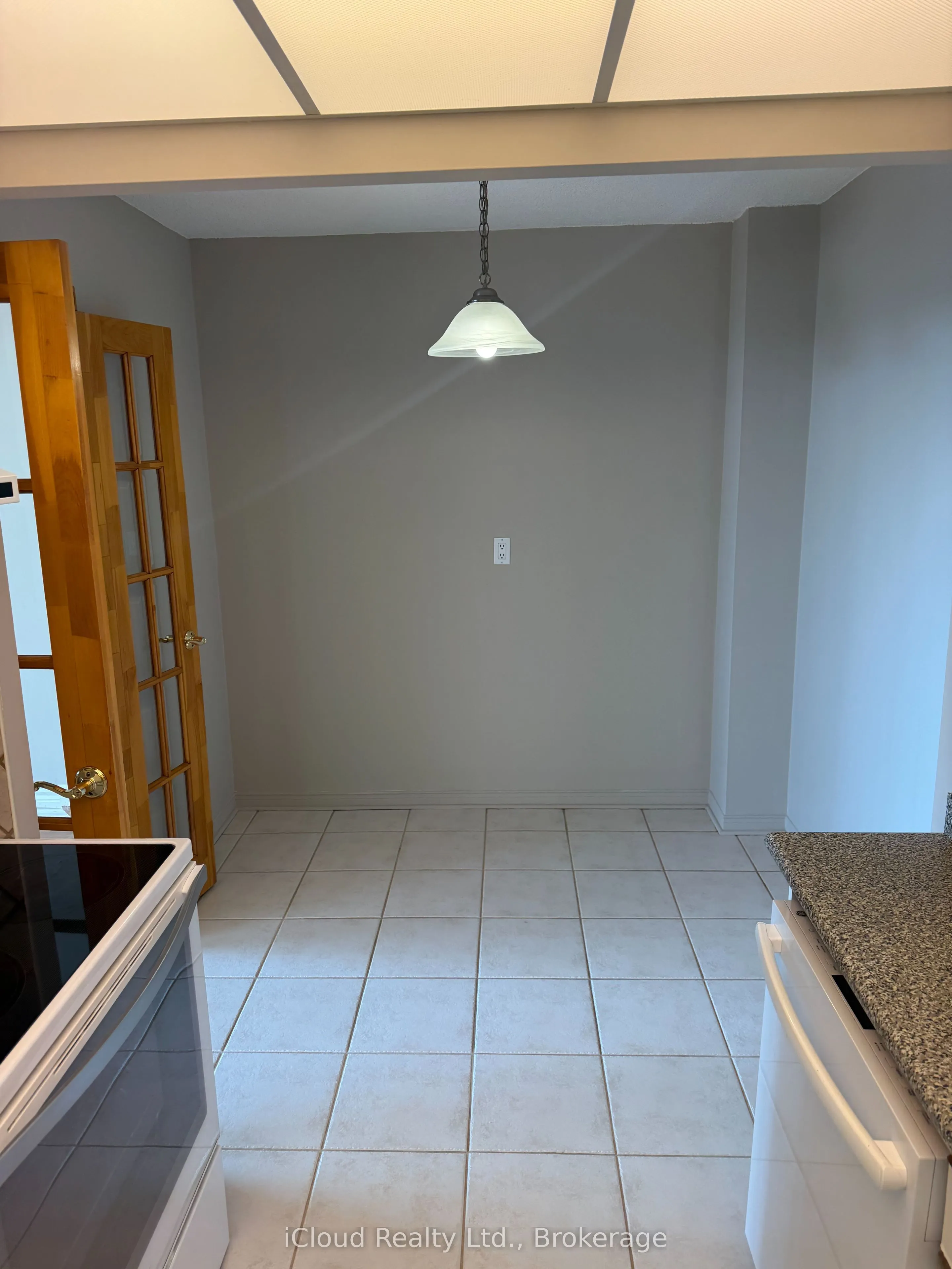 2556 Argyle Road, #703