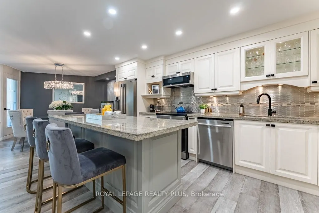 284 Mill Road, #A22