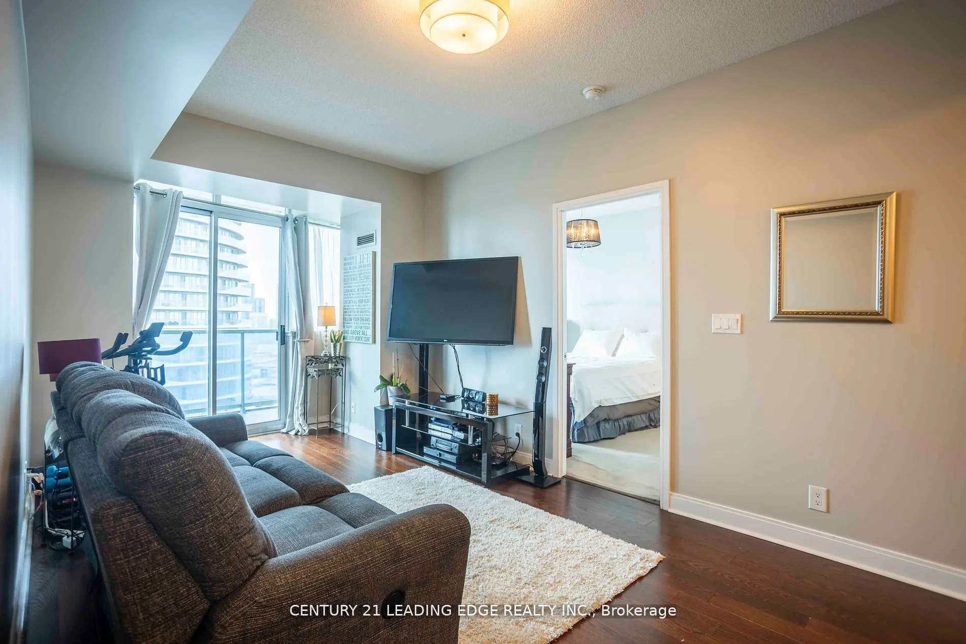 80 Absolute Avenue, #2607