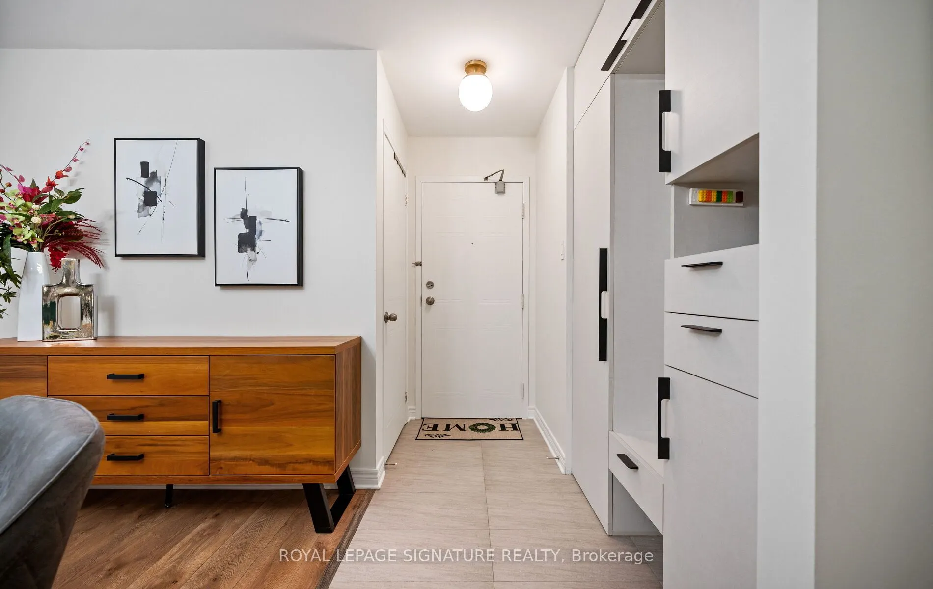 1504 Pilgrims Way, #1021