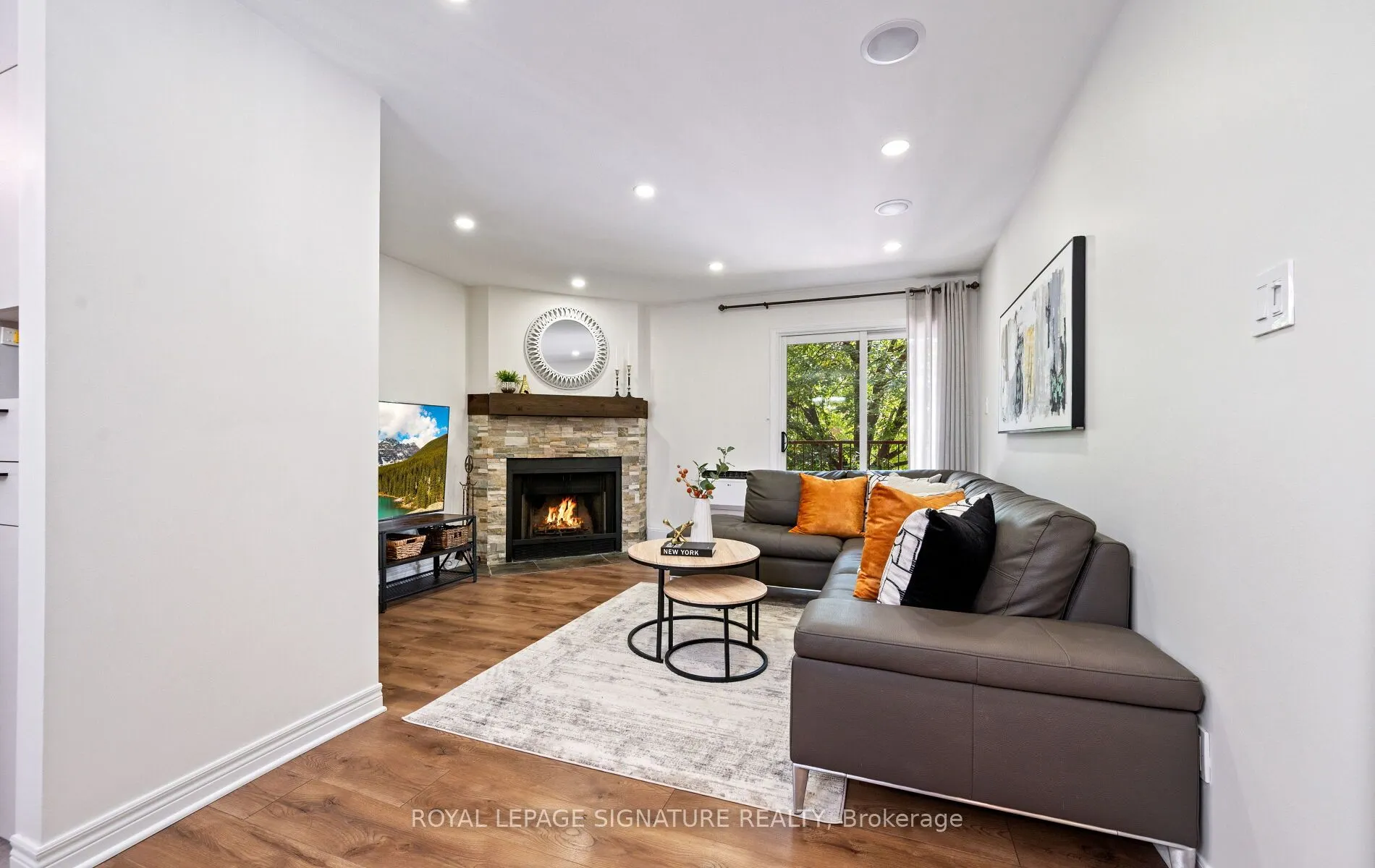 1504 Pilgrims Way, #1021