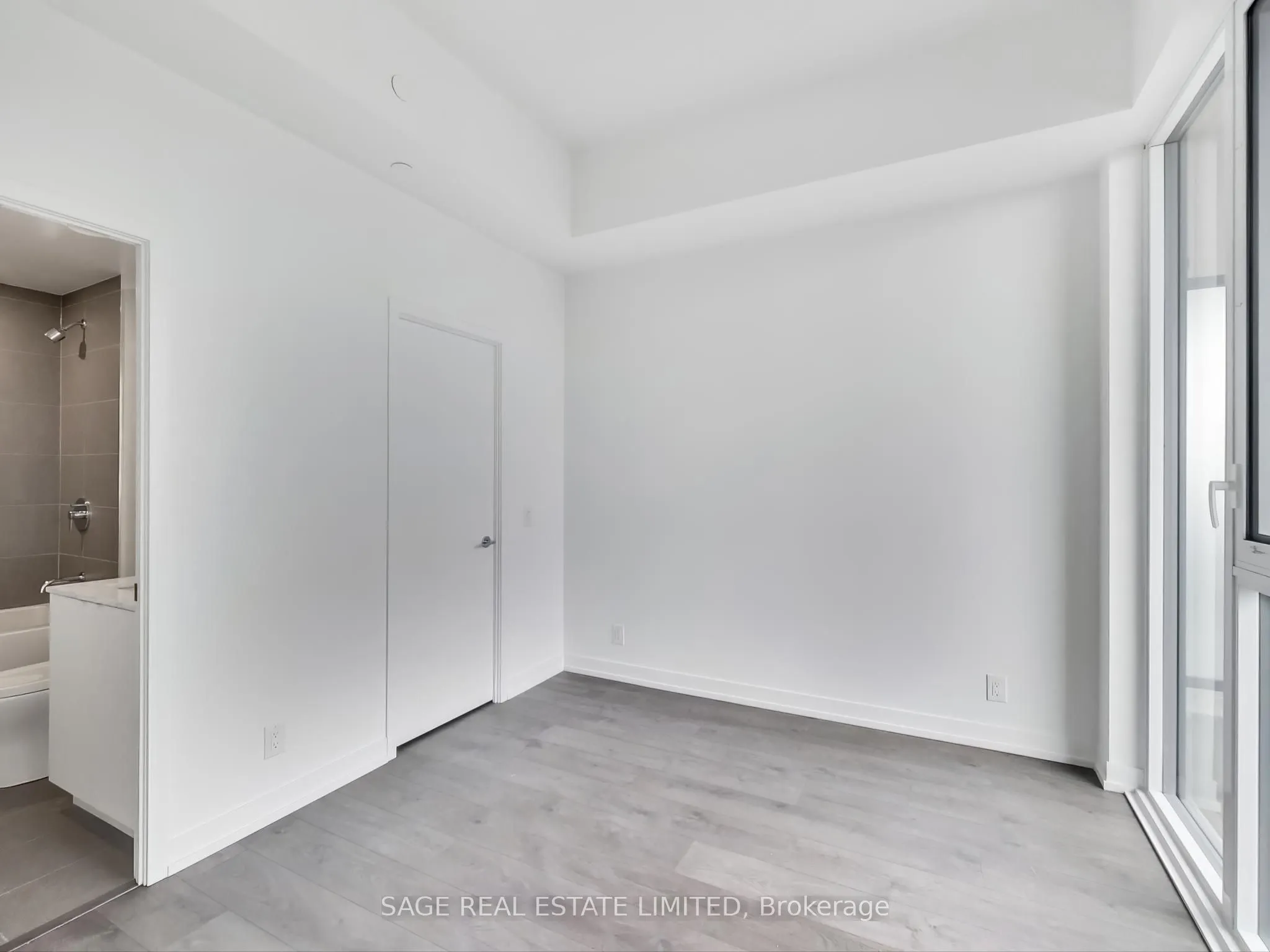 270 Dufferin Street, #1021