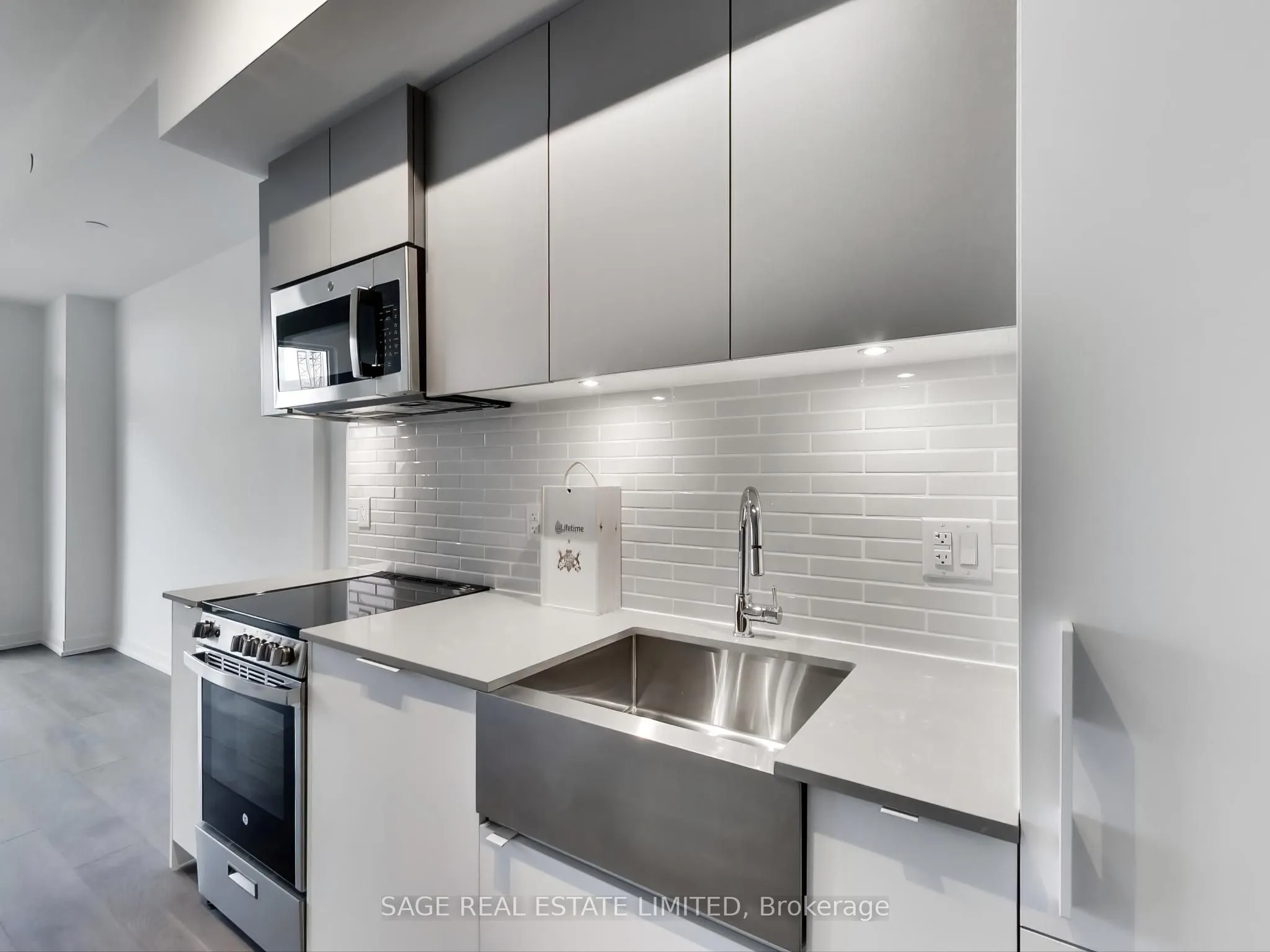 270 Dufferin Street, #1021