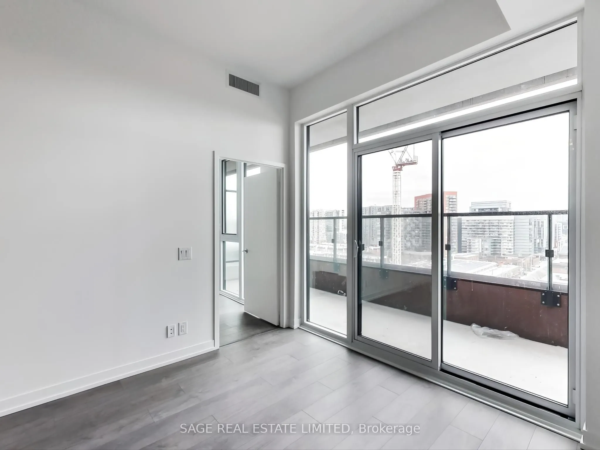 270 Dufferin Street, #1021