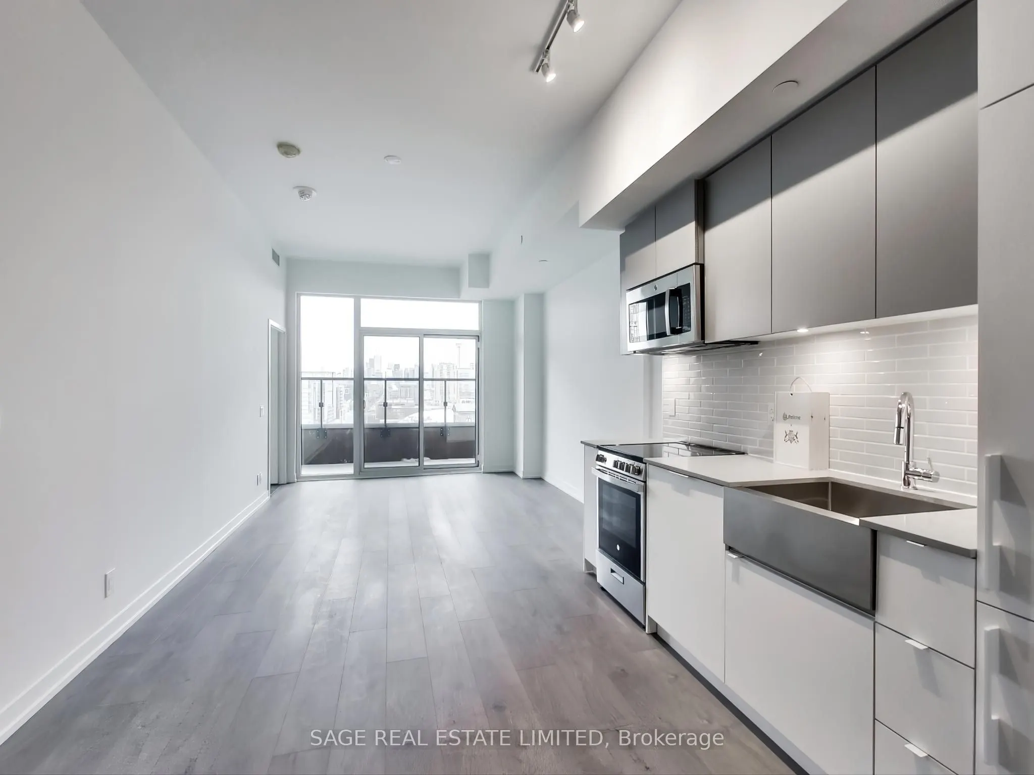 270 Dufferin Street, #1021