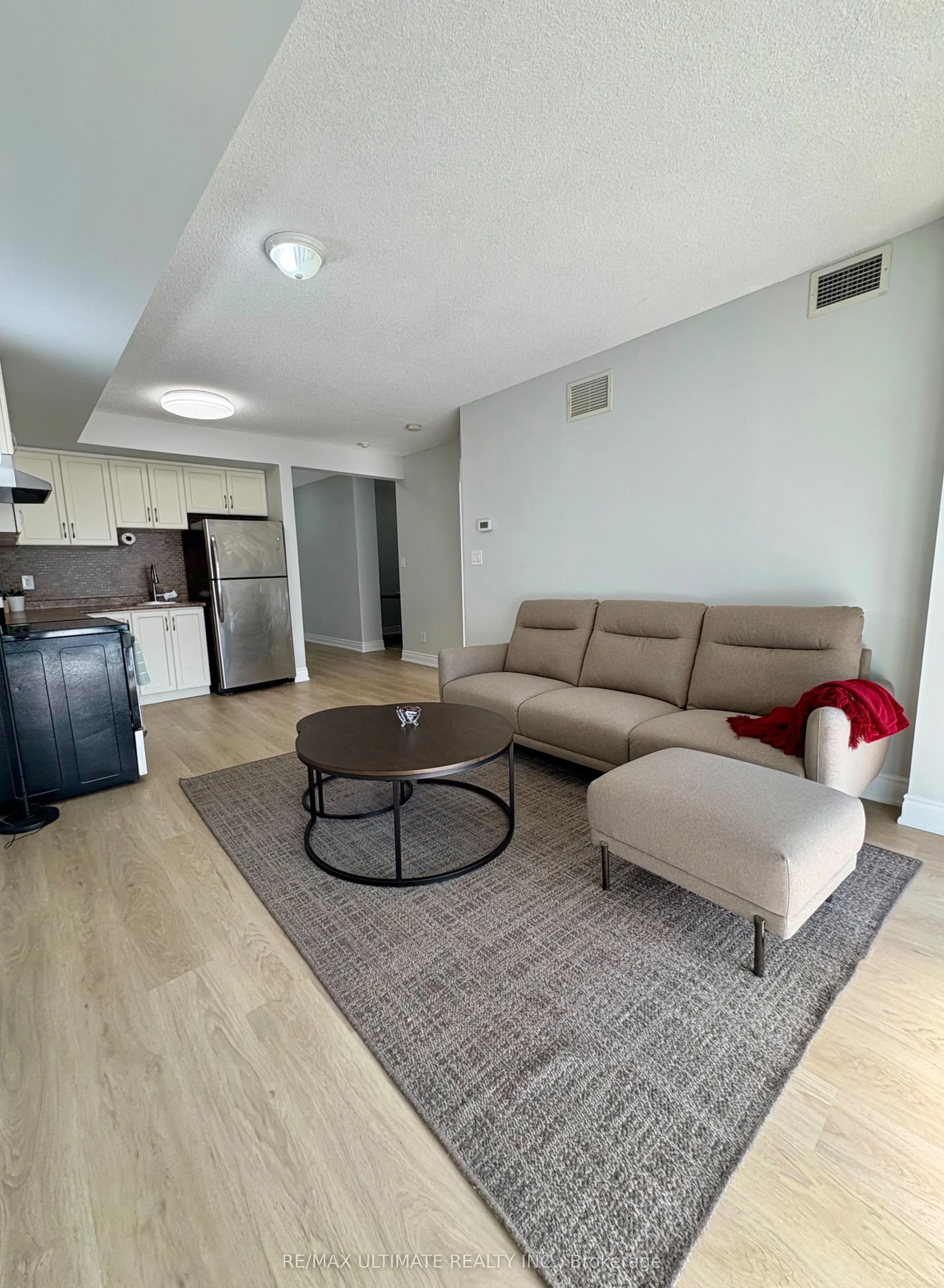 2464 Weston Road, #207