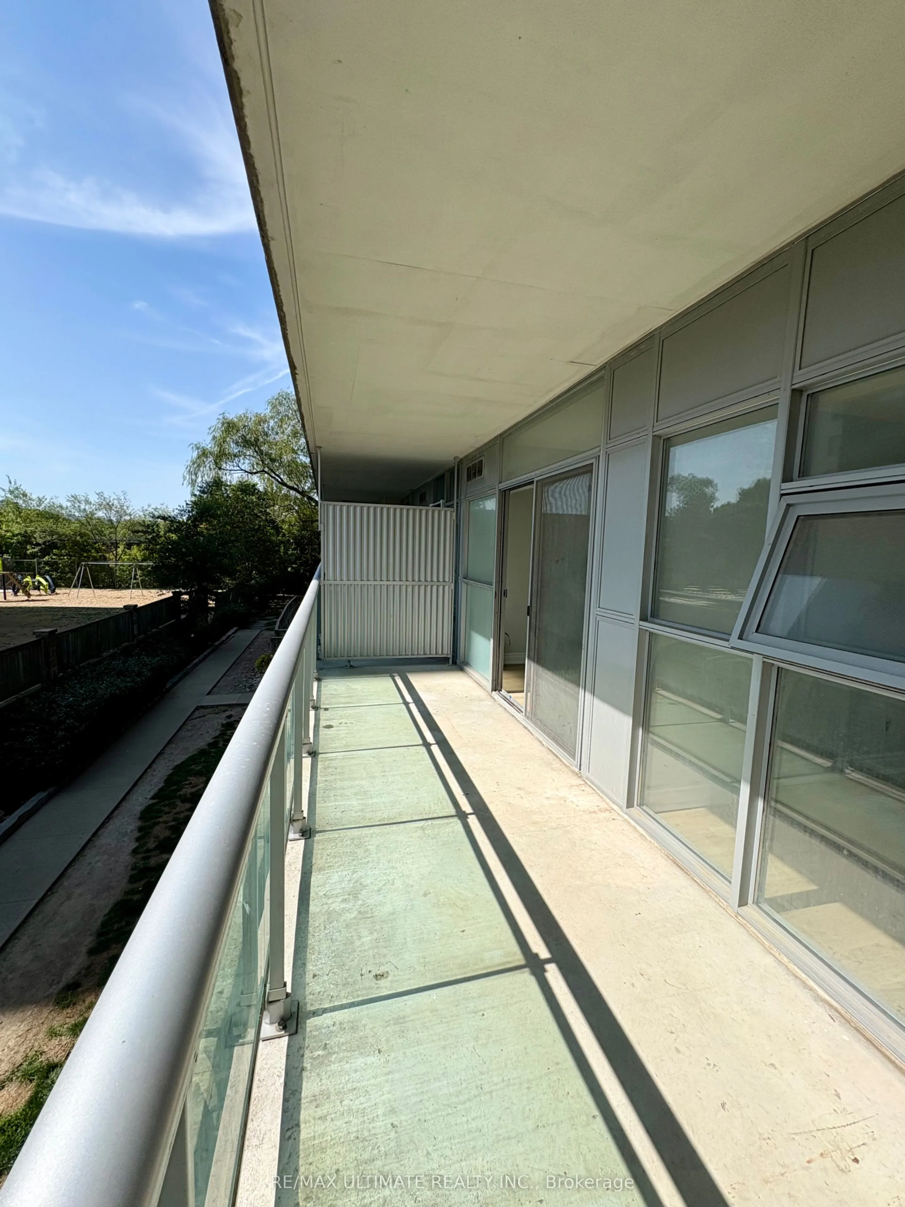 2464 Weston Road, #207