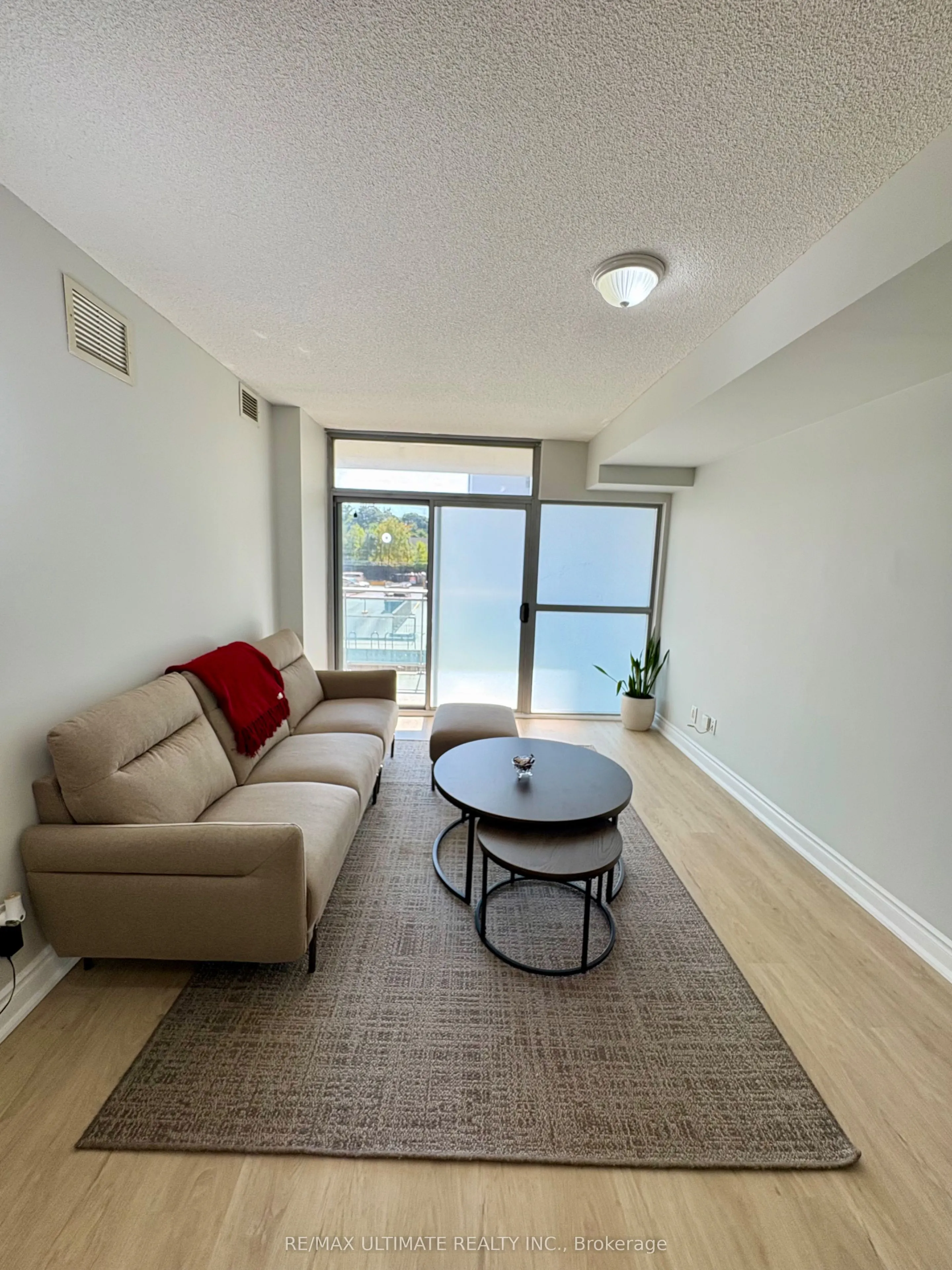 2464 Weston Road, #207
