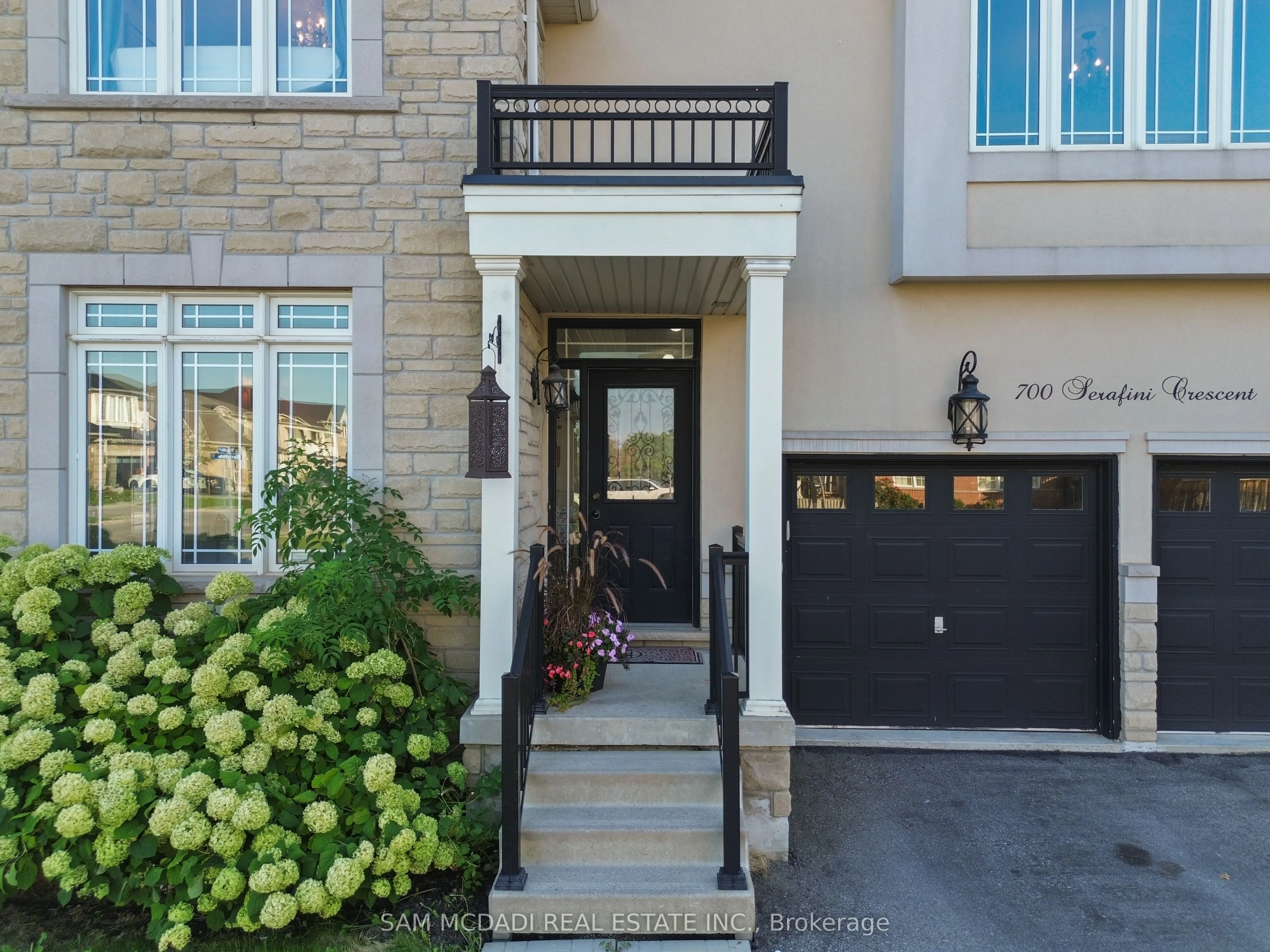 700 Serafini Crescent
