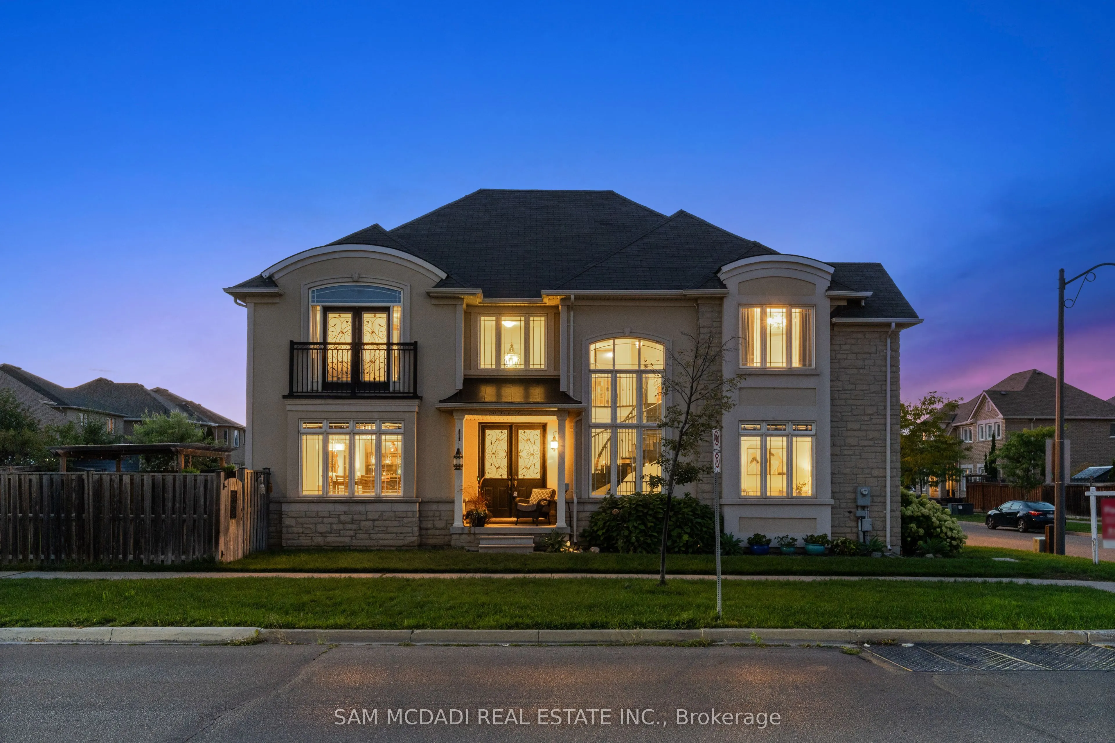 700 Serafini Crescent