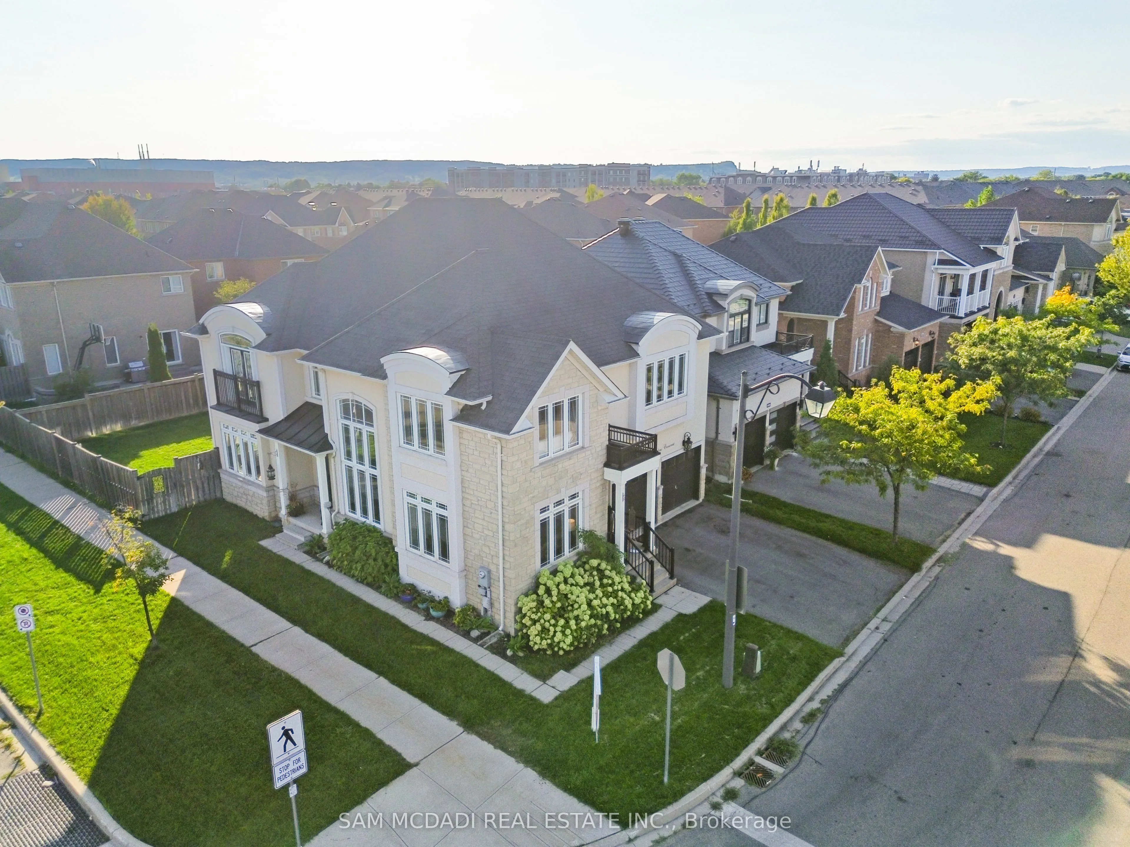 700 Serafini Crescent