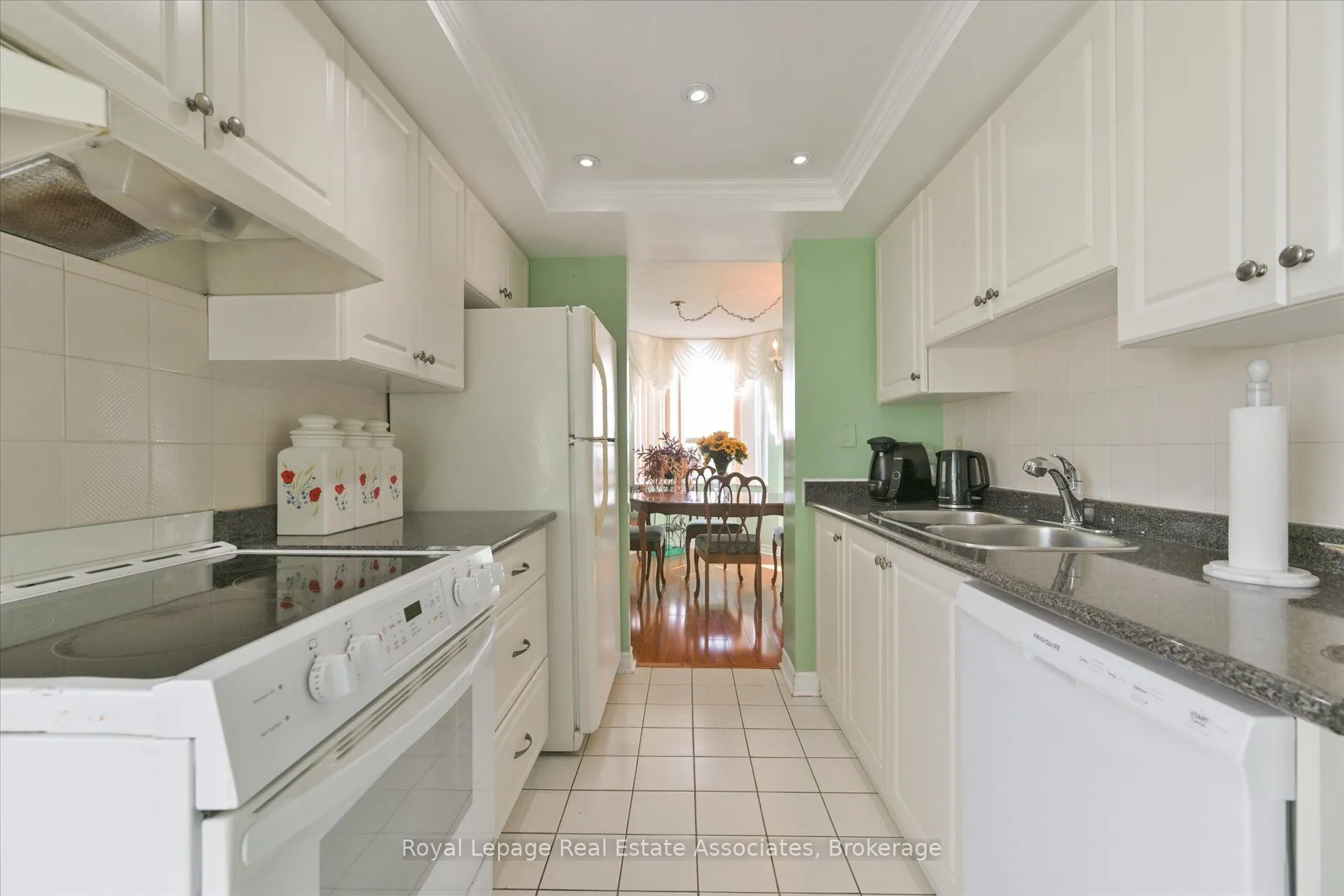 10 Malta Avenue, #1209