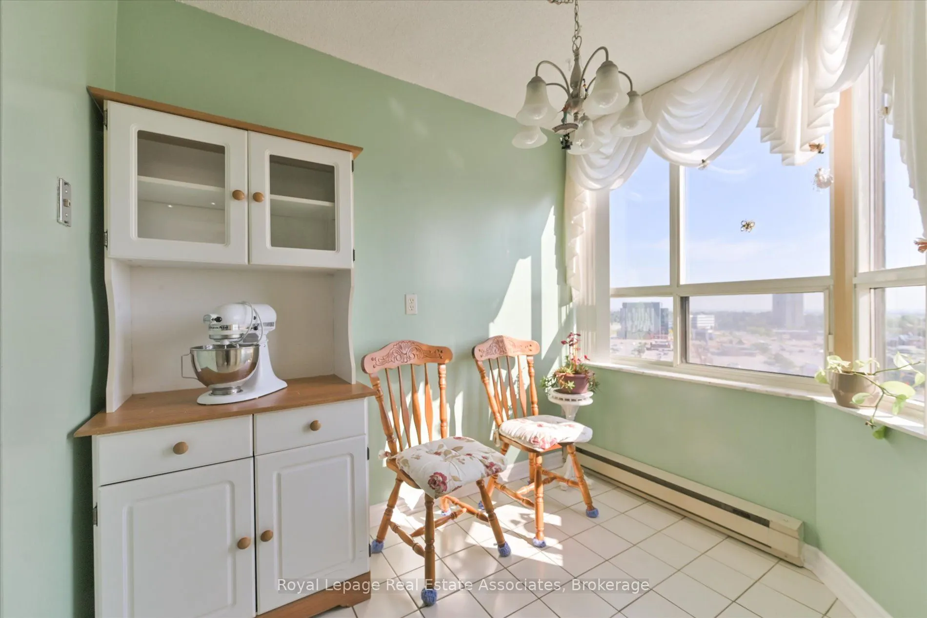10 Malta Avenue, #1209
