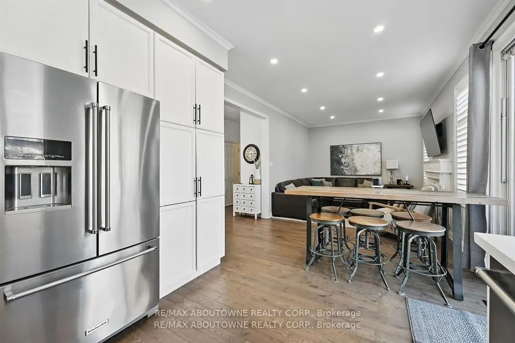 2536 Bracken Drive