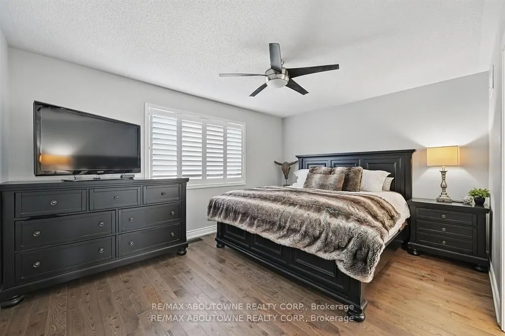 2536 Bracken Drive