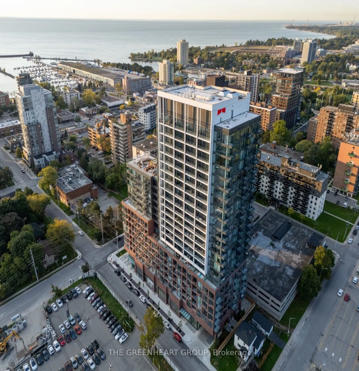 28 Ann Street, #221