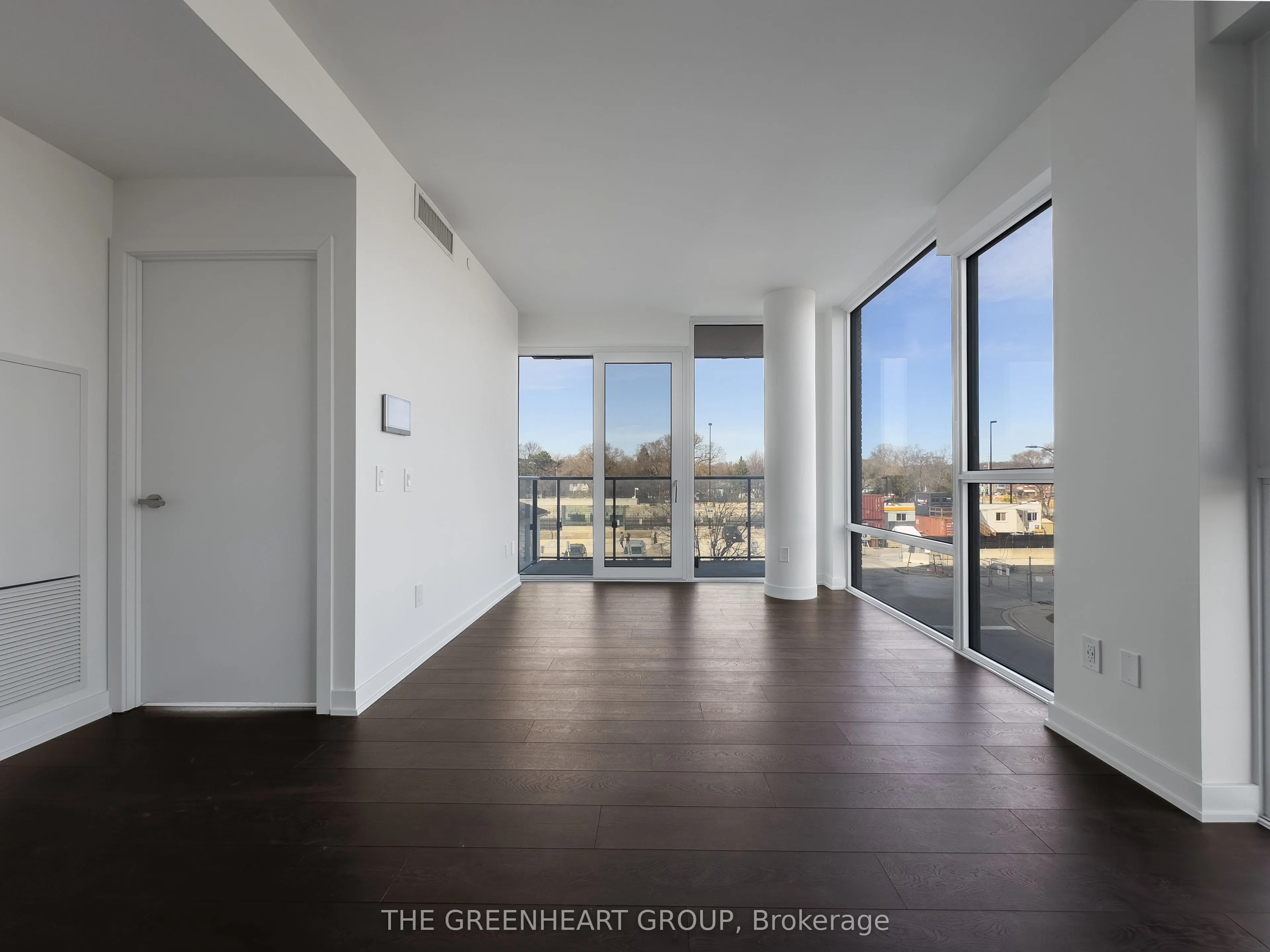 28 Ann Street, #221