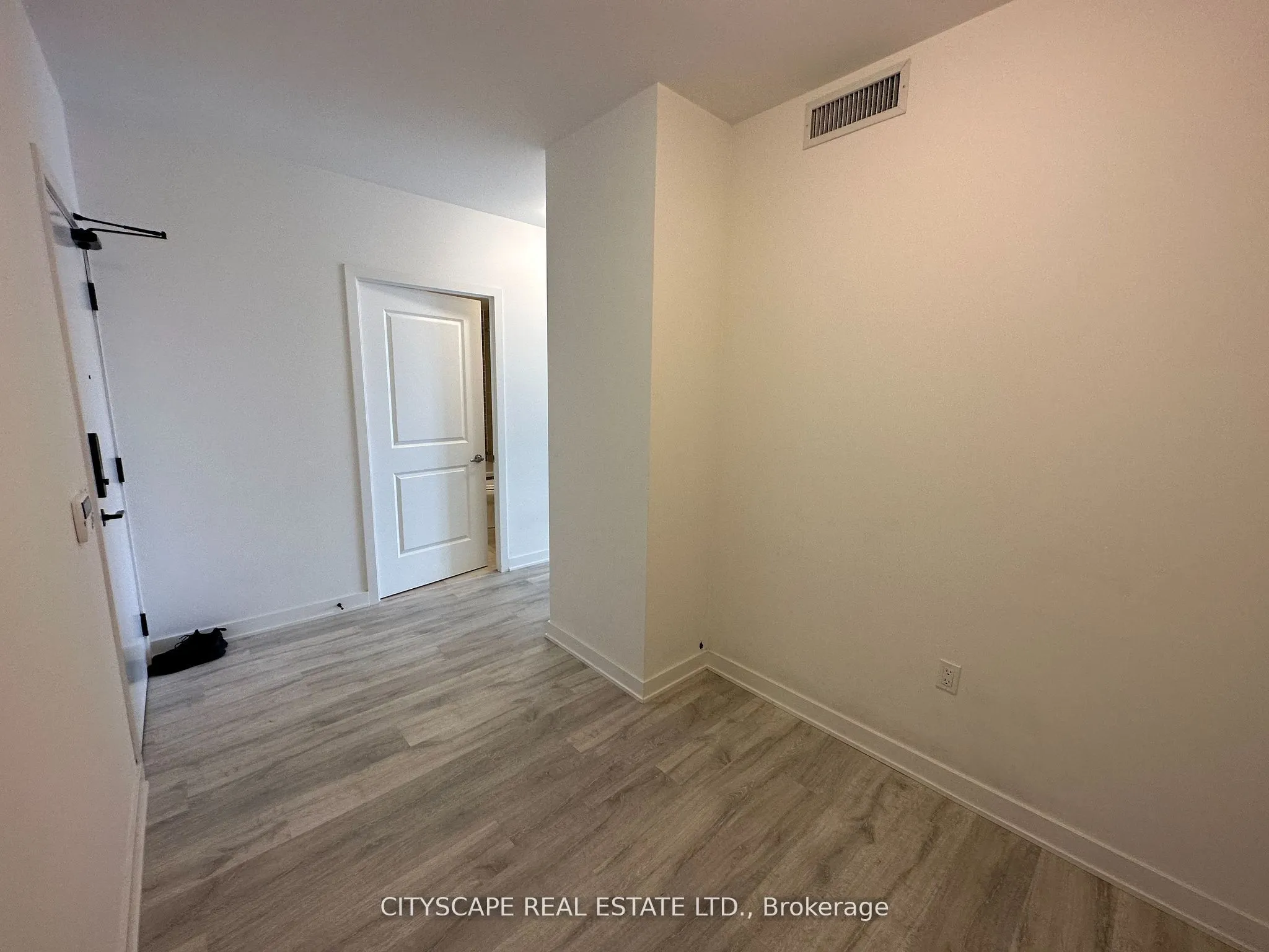 4655 Metcalfe Avenue, #1906