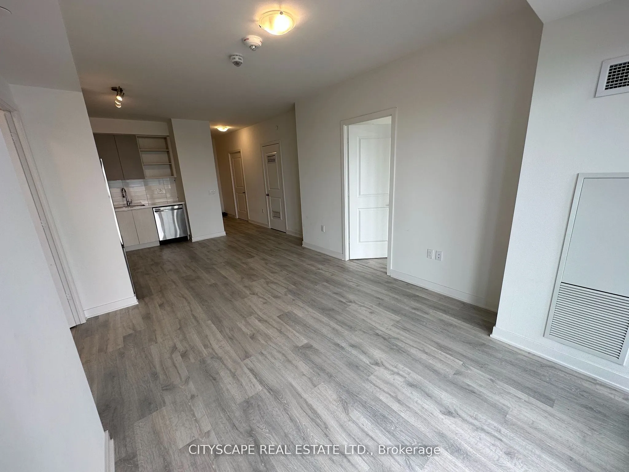 4655 Metcalfe Avenue, #1906